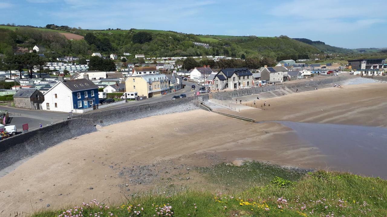 Pendine Sands Guest House Luaran gambar